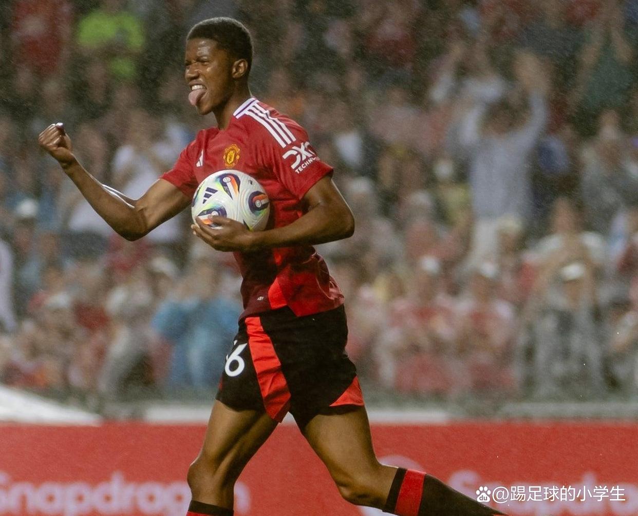 关于南安普顿老将受伤,球队深感压力的信息 关于南安普顿老将受伤,球队深感压力的信息