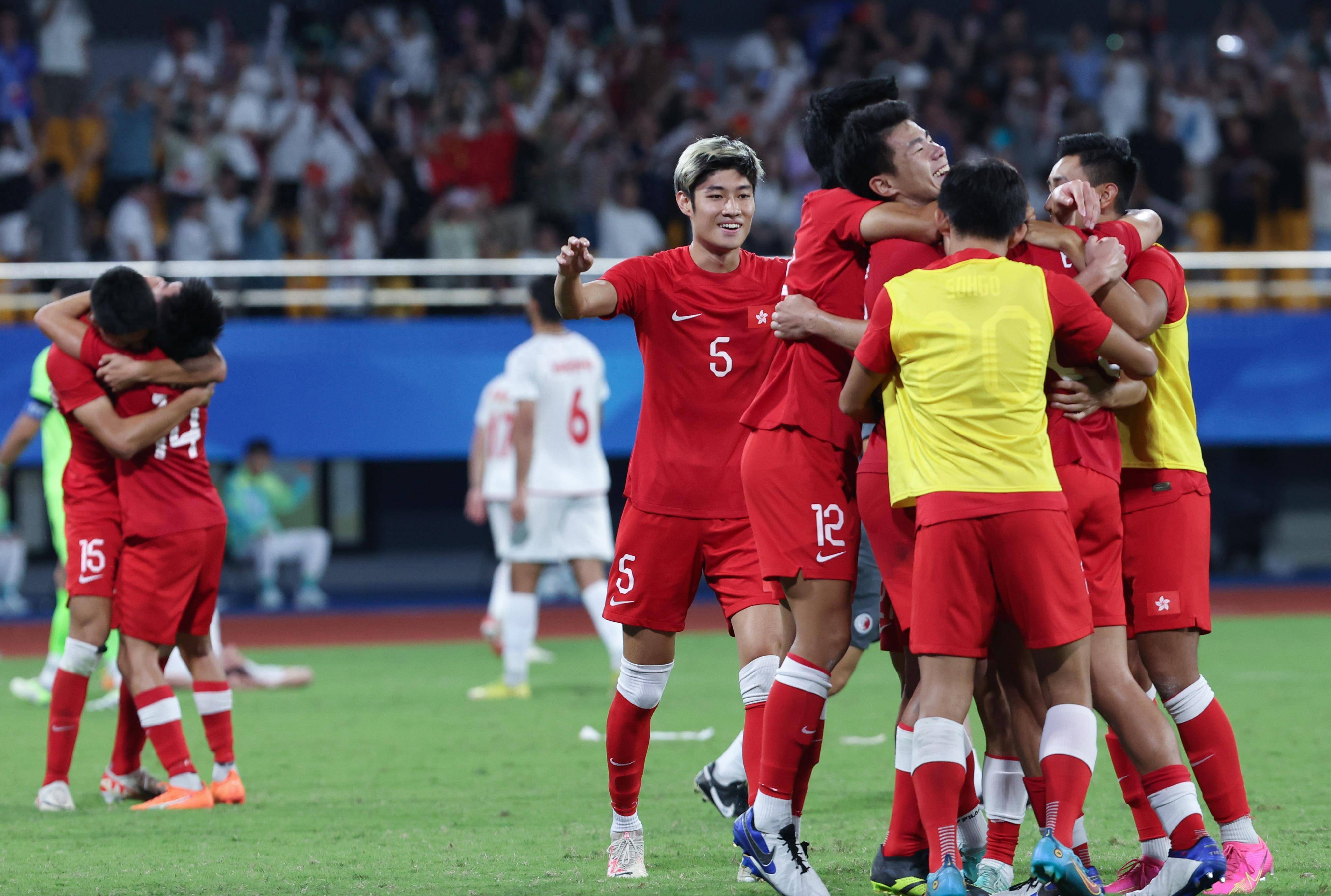 香港男篮实力强劲，期待下轮对决的简单介绍
